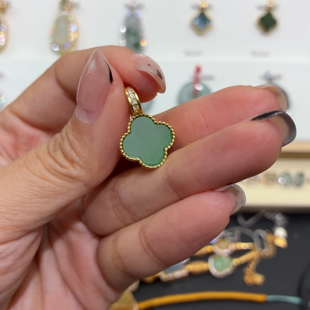 翡翠银S925镶嵌颈饰吊坠