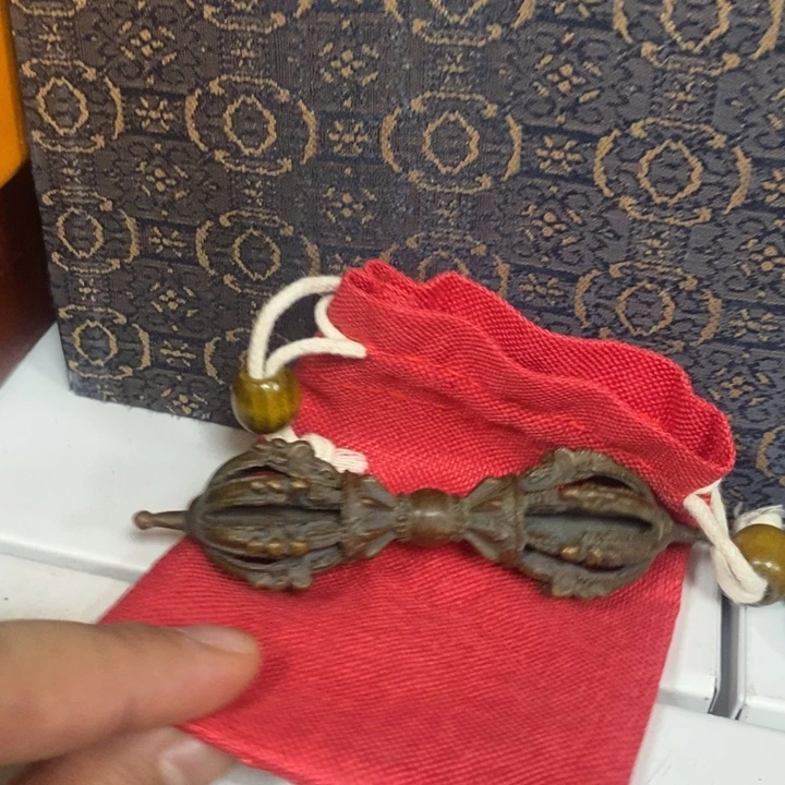 织绣哈哈哈哈嗝哈哥