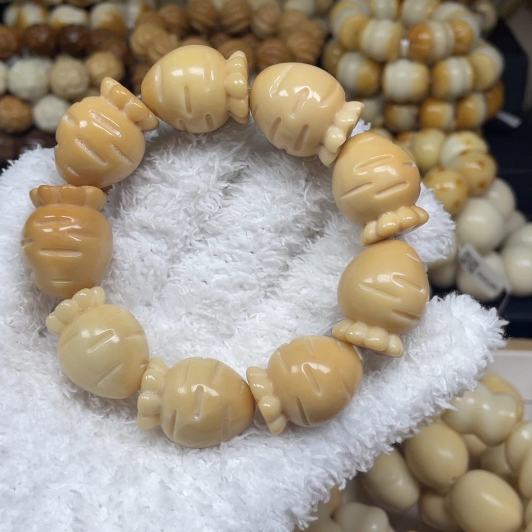 菩提根/象牙果手串12.8.51瑕胡萝卜