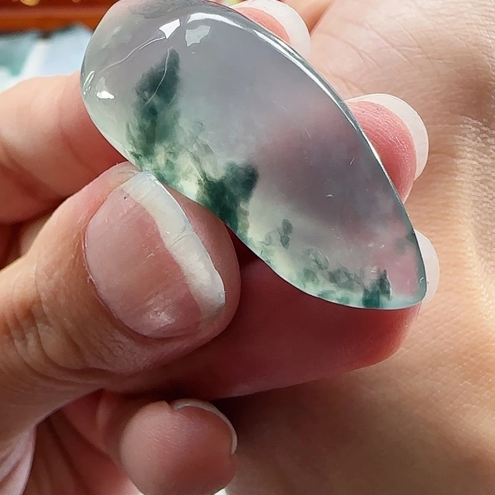 定制翡翠未镶嵌翡翠定制