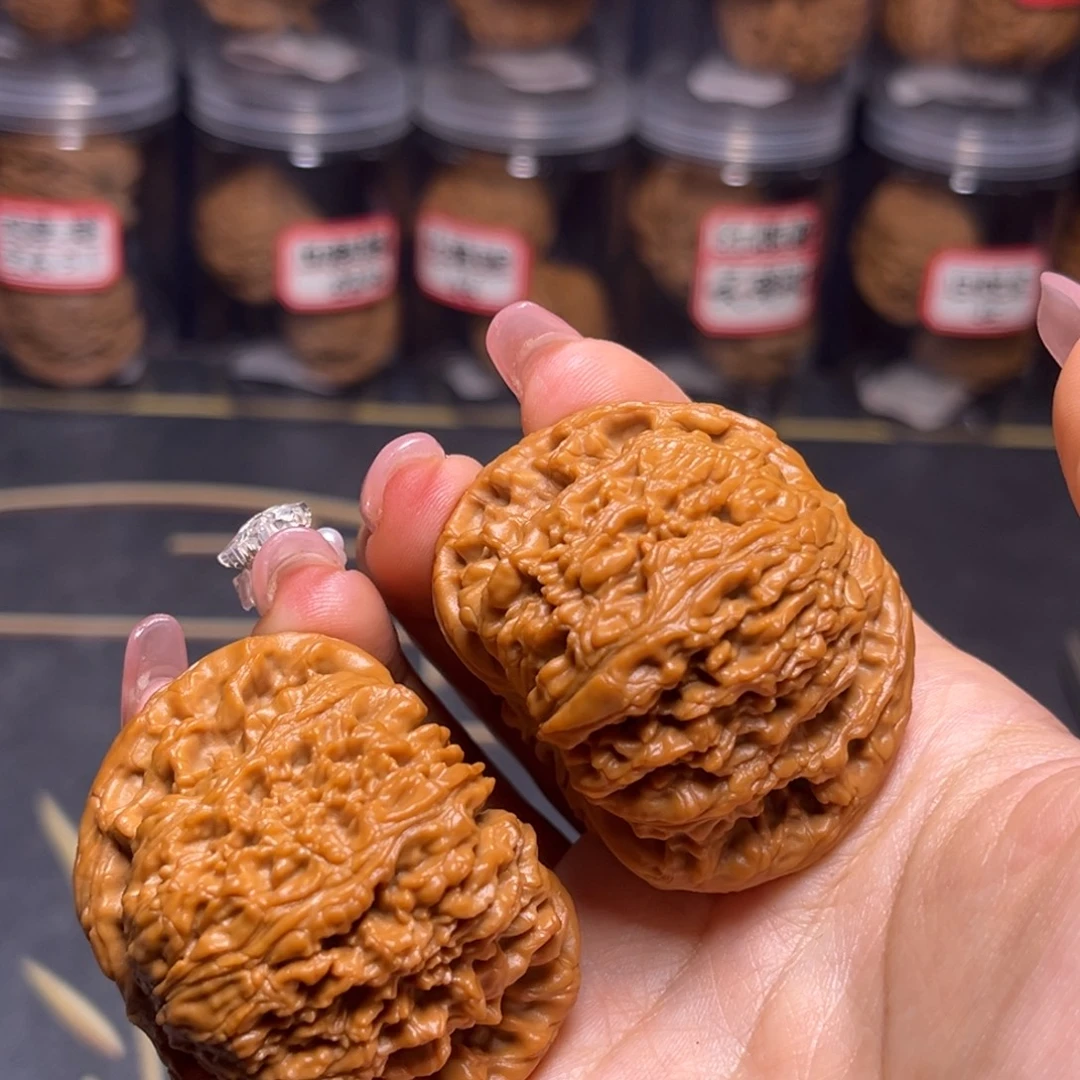 吊坠文玩核桃南疆石49