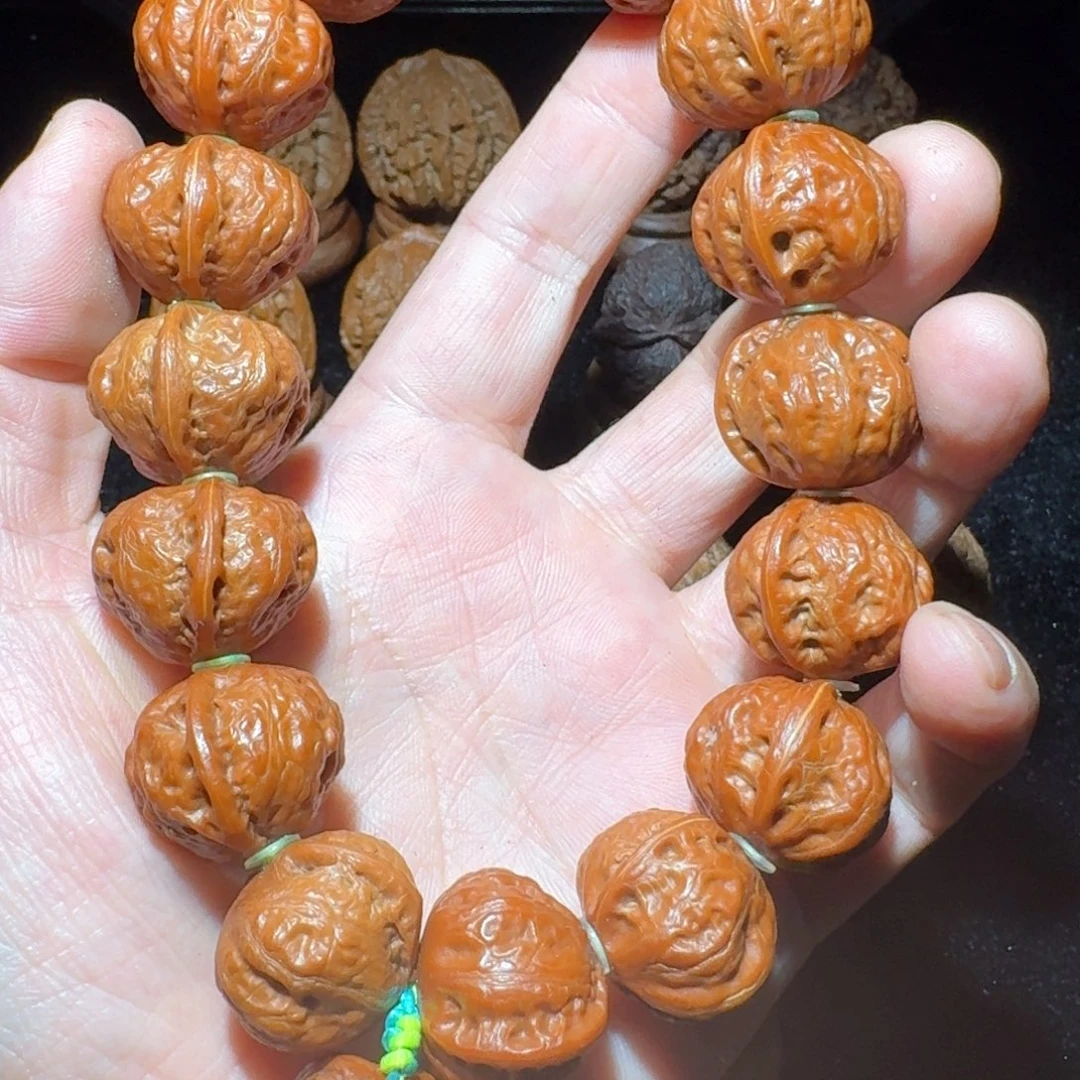 吊坠文玩核桃小金鱼手串