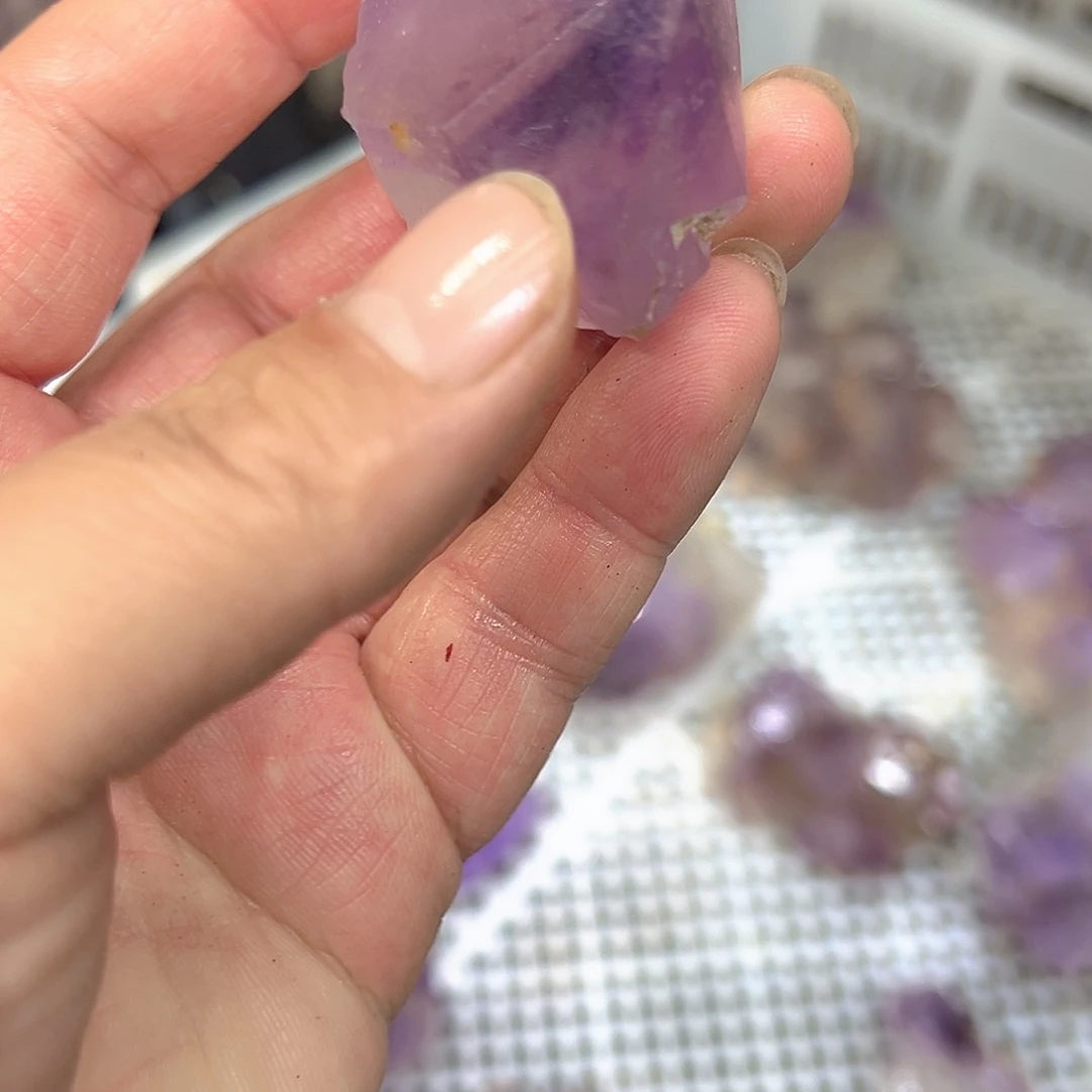 薇***0紫晶大型摆件（非配饰）未镶嵌