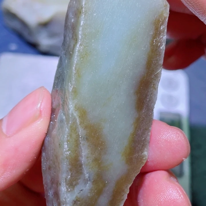 和田玉（糖玉）未镶嵌珠宝半成品