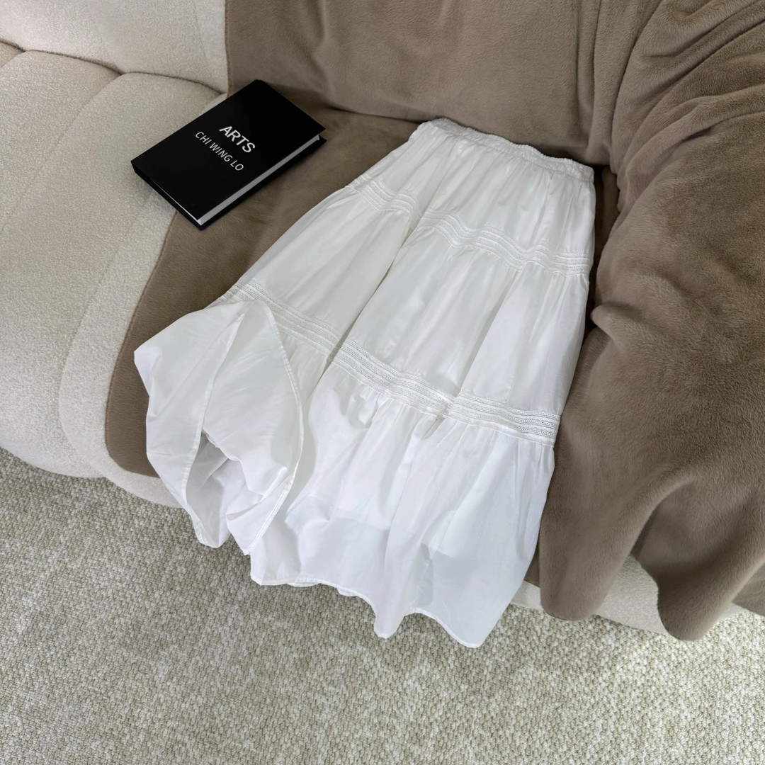 喜樂   2025蕾丝边半身裙夏季新款时尚百搭简约显瘦气质文艺女士