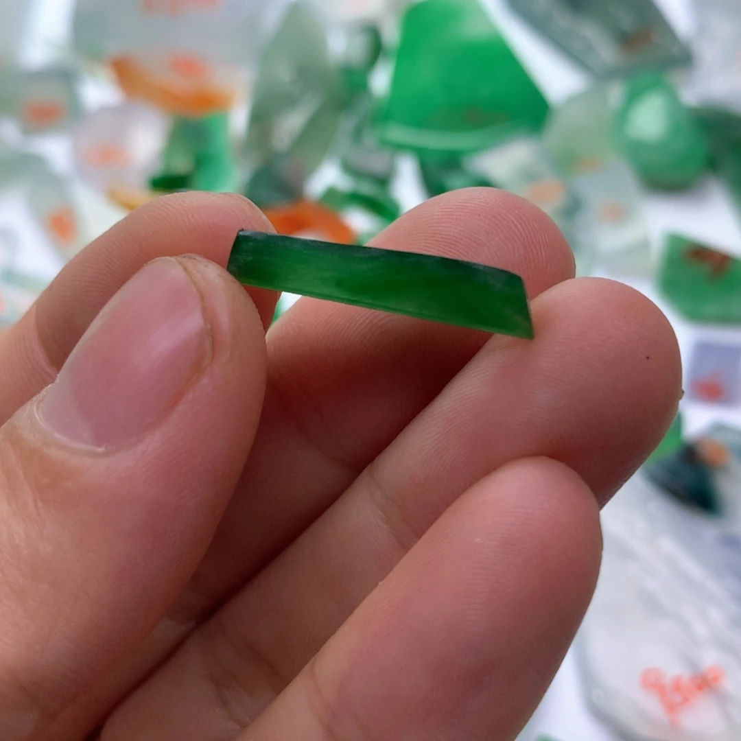 定制翡翠未镶嵌天然缅甸翡翠吊坠挂件