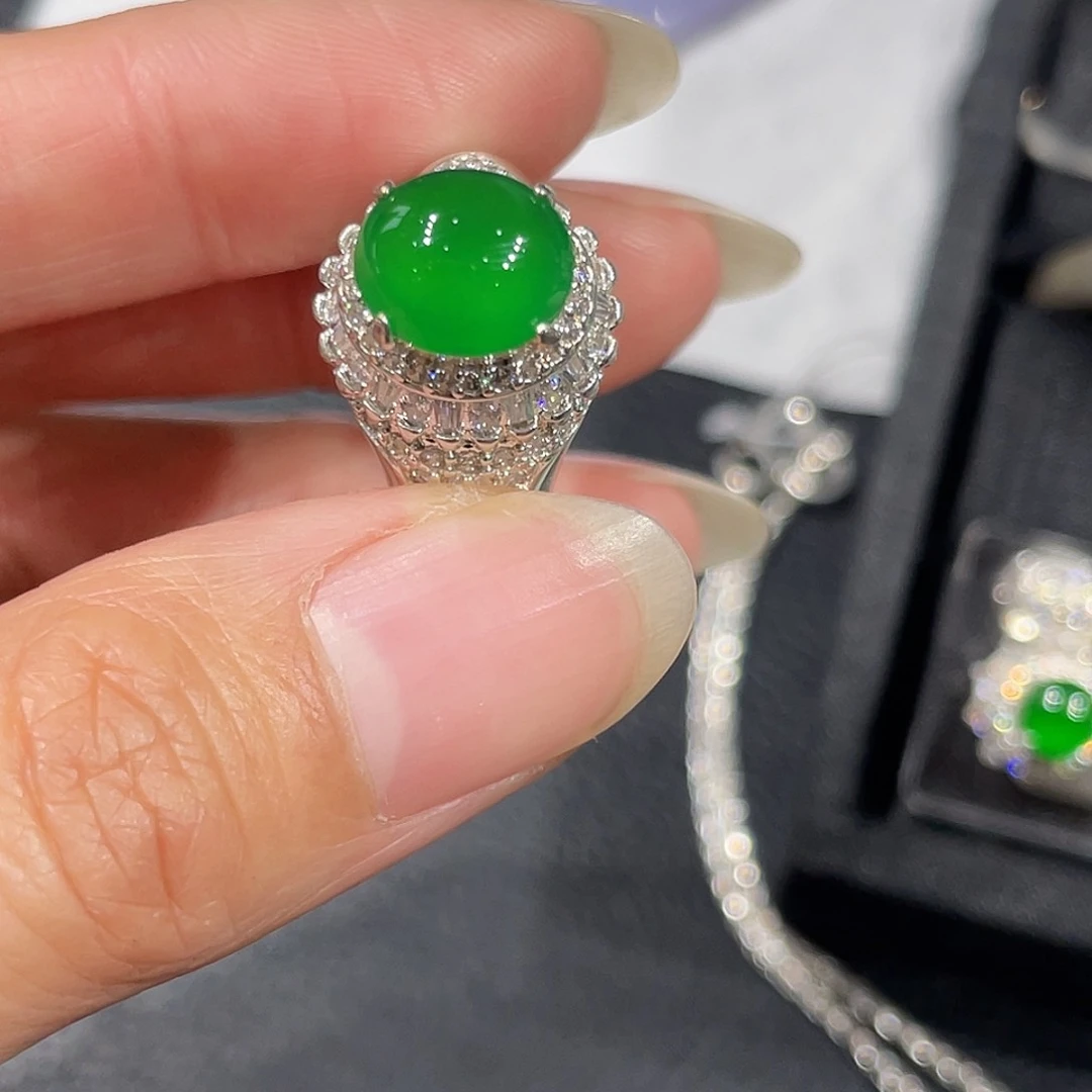 未镶嵌定制翡翠戒指