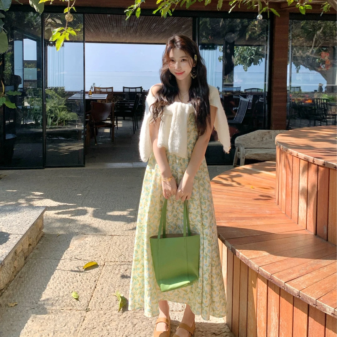 Berry 喜你而欢大庞定制 绿色碎花吊带连衣裙清新显白收腰a字长裙