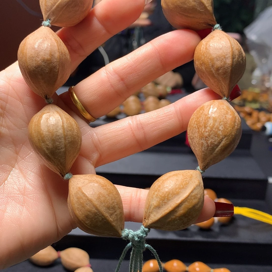 橄榄核手串/手链B**?三花手串