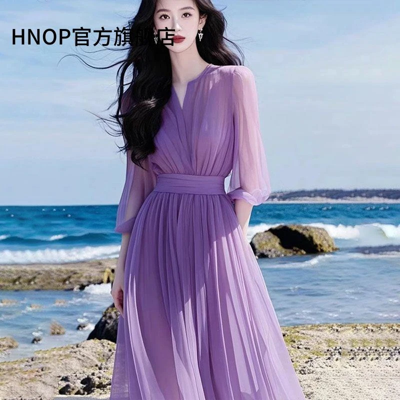 茶歇法式红色荷叶边V领碎花雪纺连衣裙女夏季超好看气质收腰裙子