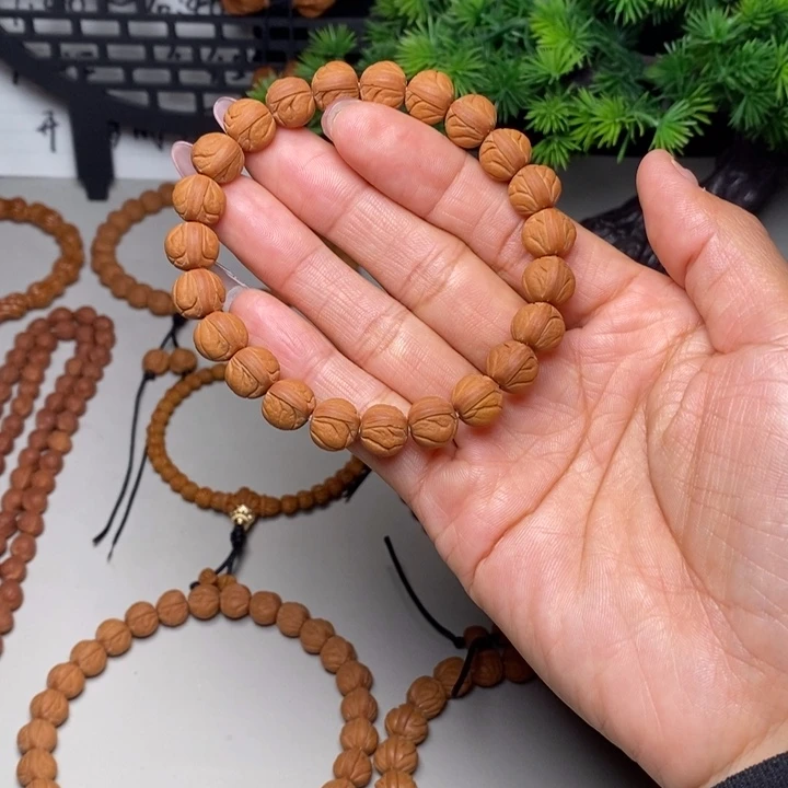 桃核手串玉龙脊手串