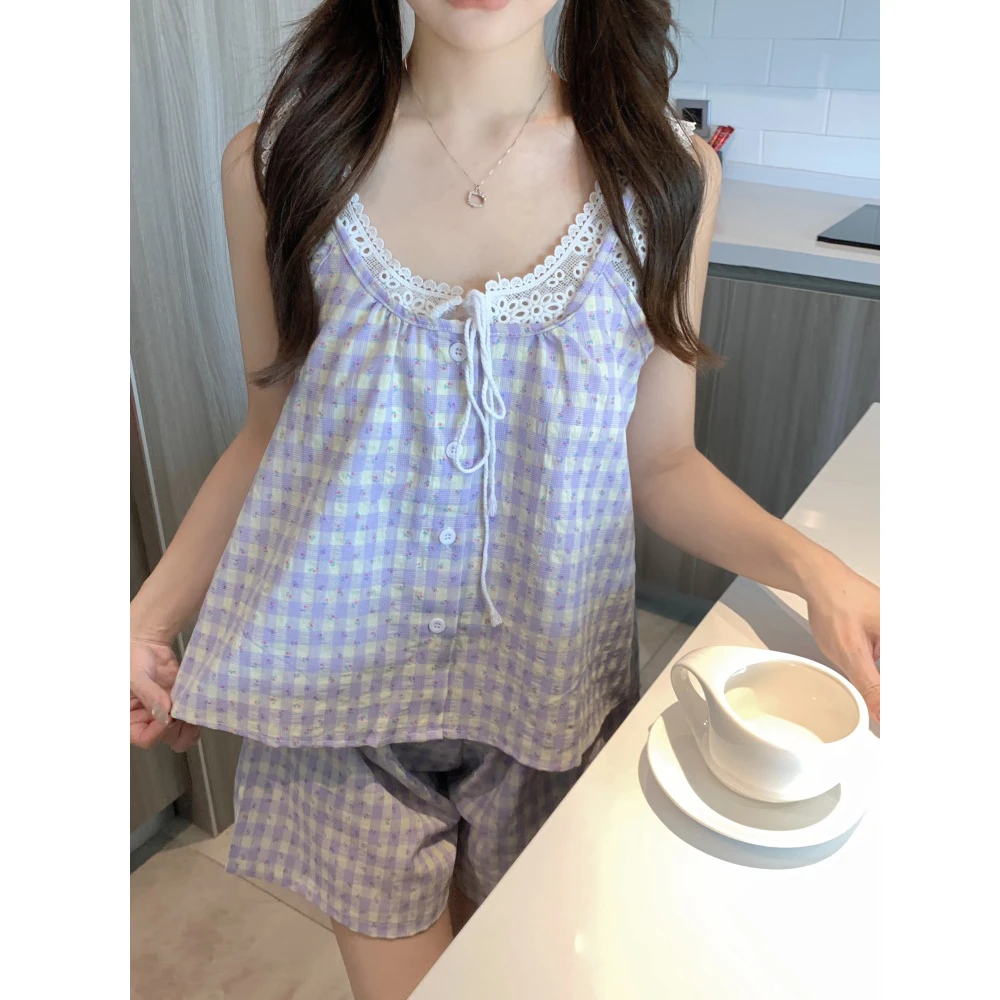 夏天小清新减龄蕾丝拼接格子夏季宽松吊带睡衣女可外穿家居服套装