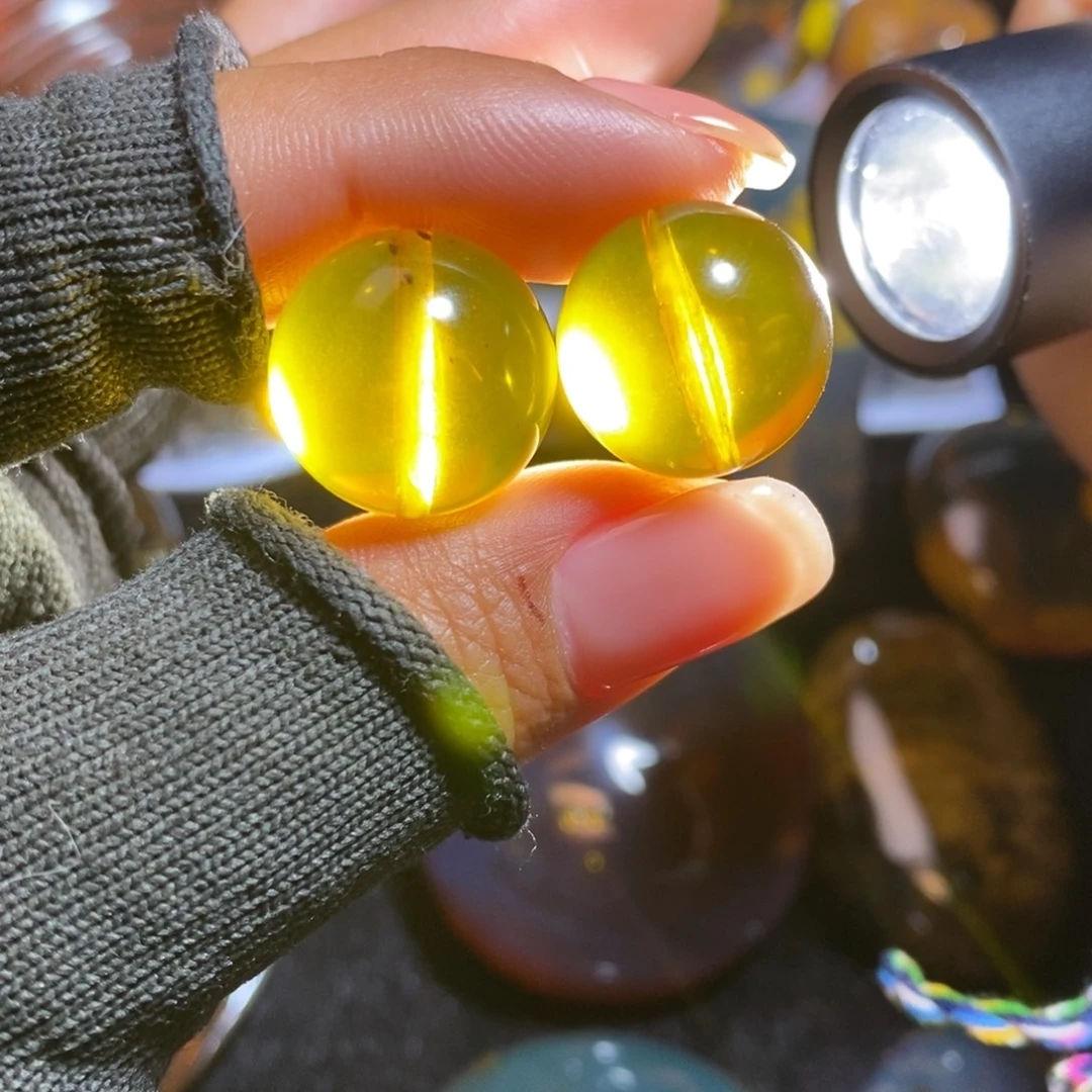琥珀未镶嵌裸石珀