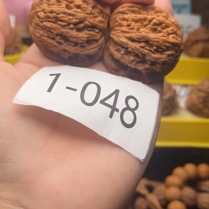 文玩核桃把件40虎头1048全品