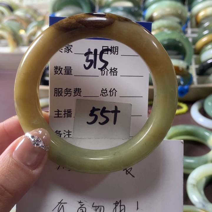 蛇纹石玉未镶嵌手镯515