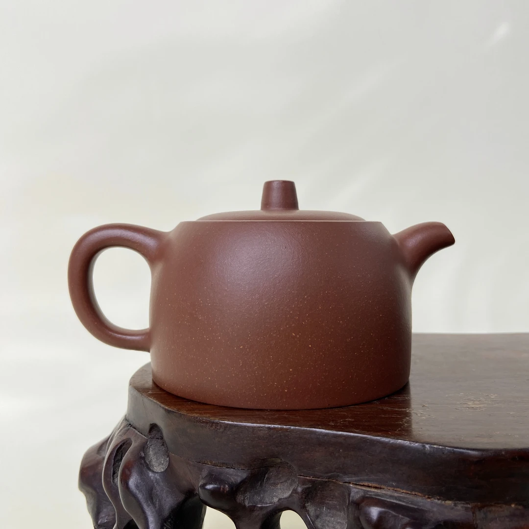 宜兴手工紫砂陶 （万旭霞）茶壶GS4226-2