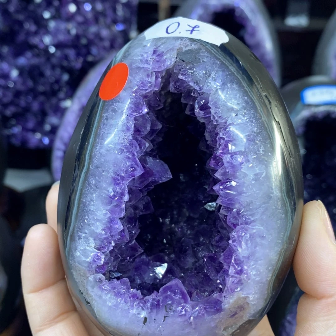 水晶摆件未镶嵌莹