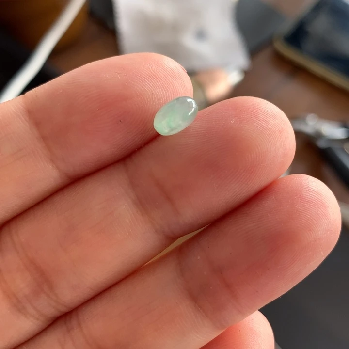 翡翠未镶嵌颈饰天然A货翡翠枣珠