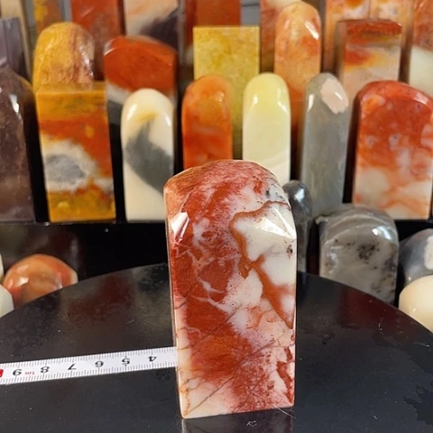 寿山石印石左**人寿山石印石