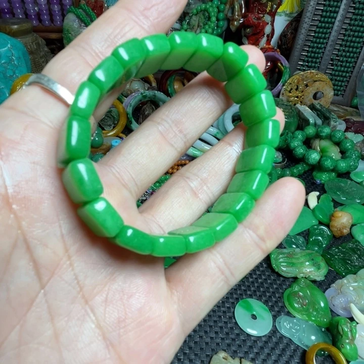 吊坠滴血莲花菩提