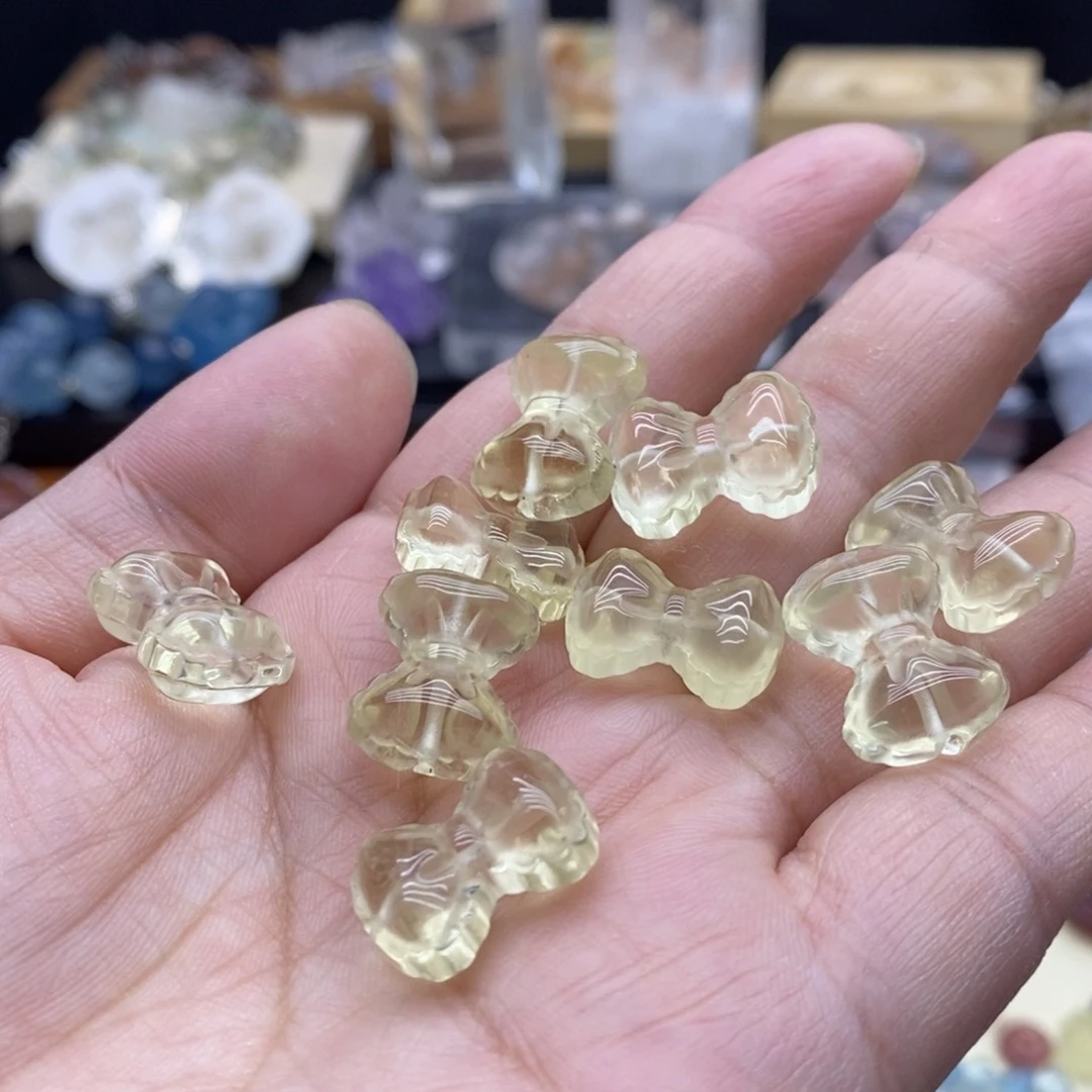 蝴蝶结黄水晶未镶嵌水晶