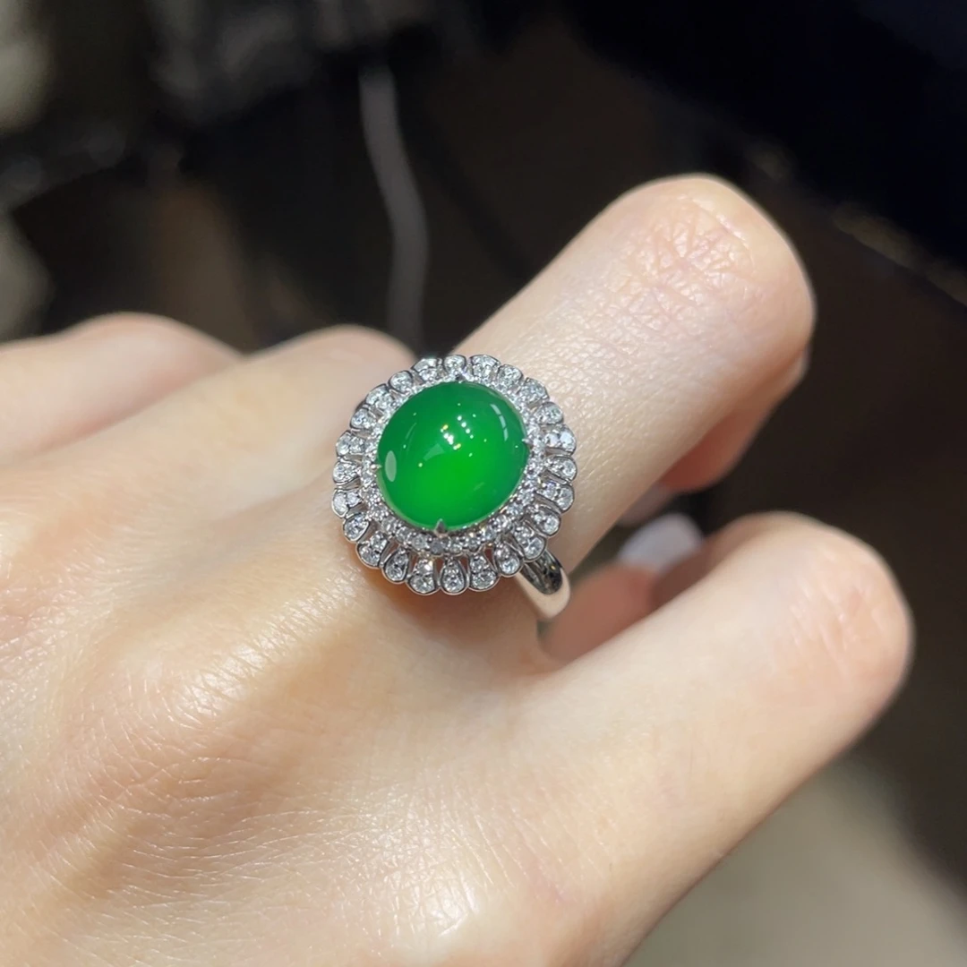 翡翠颈饰18K金镶嵌天然缅甸翡翠a货