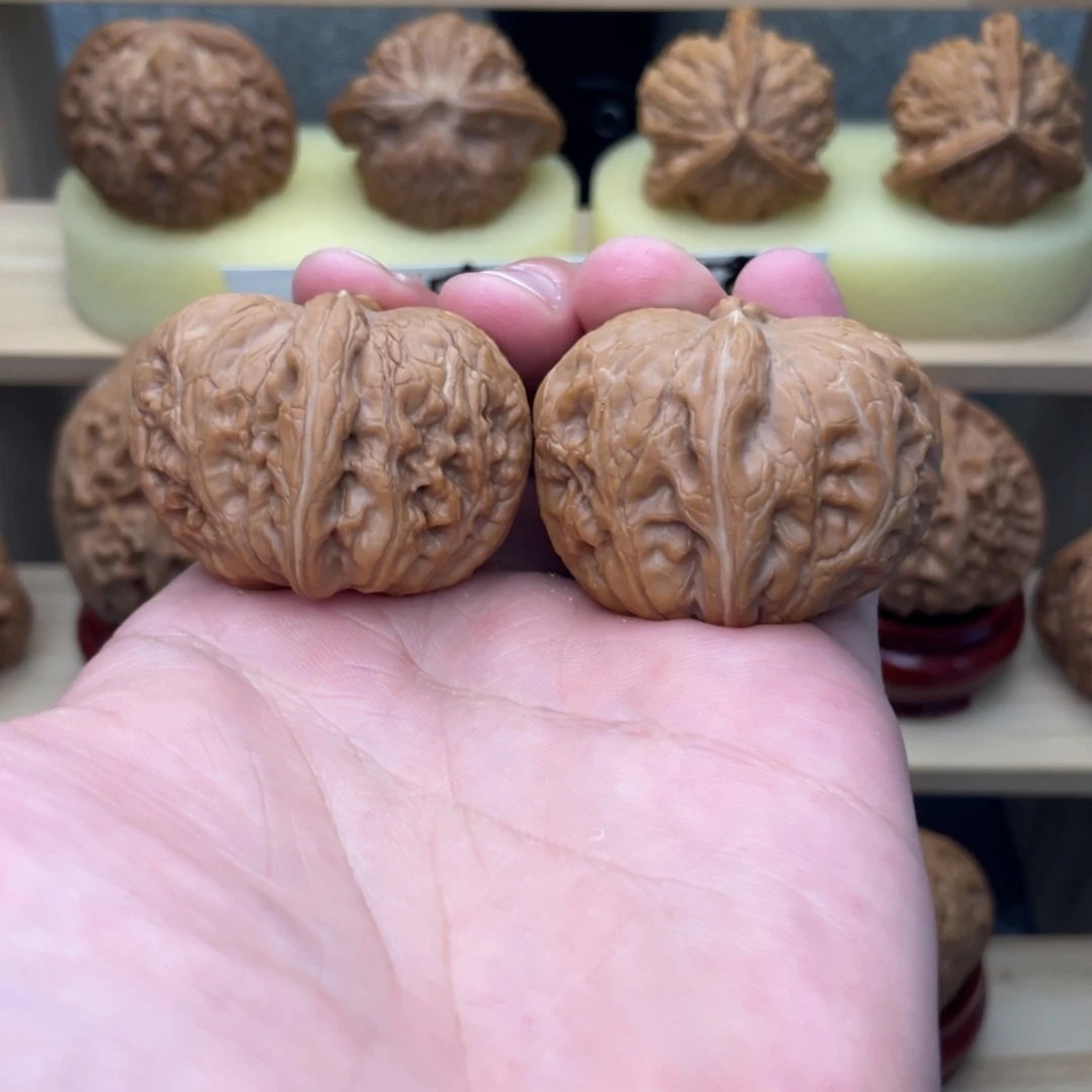 文玩核桃吊坠元宝40全品无修