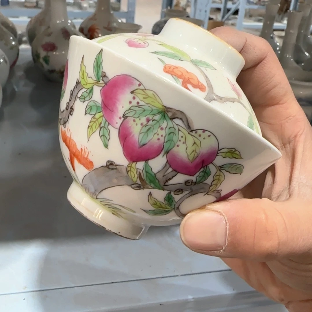 瓷片瓷器上写出两行对联来说明