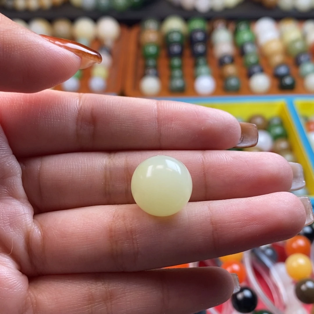 和田玉未镶嵌珠宝奇石福利黄口单珠z14（有棉