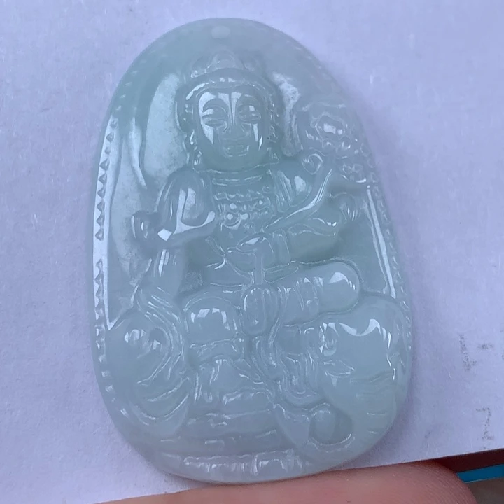颈饰未镶嵌翡翠普贤菩萨