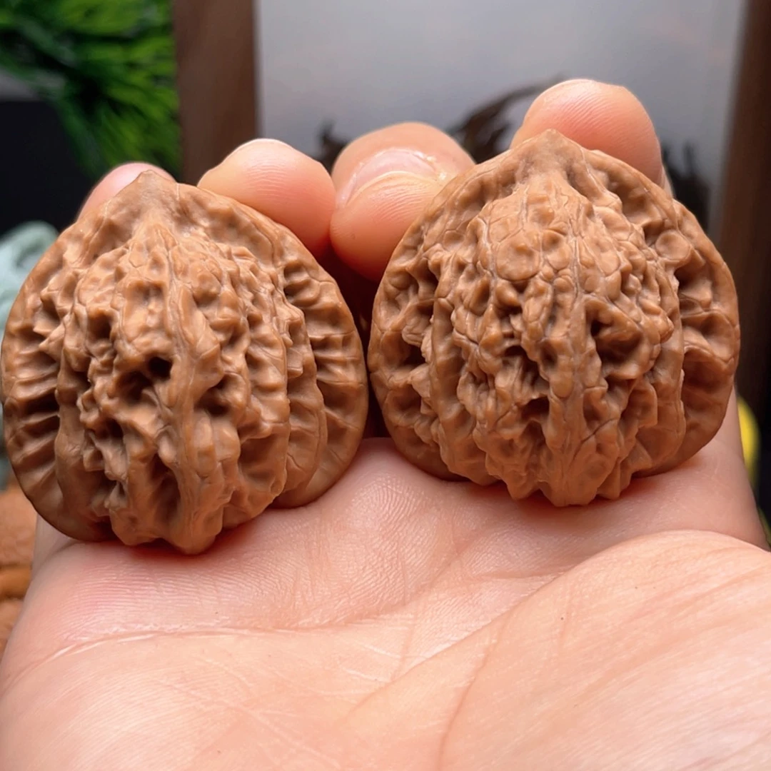 谦*38霞云岭文玩核桃等