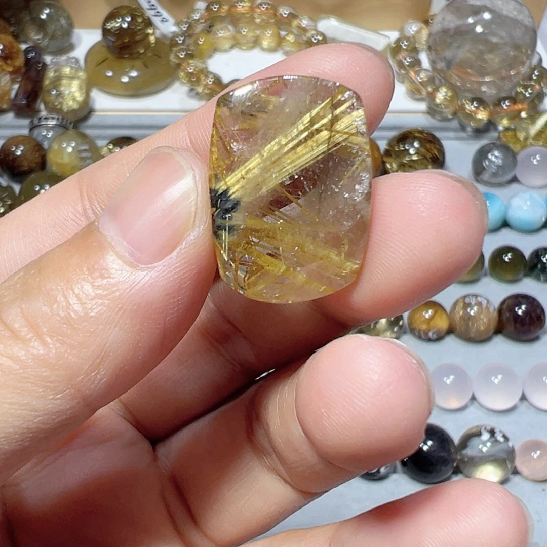 未镶嵌颈饰水晶天然水晶