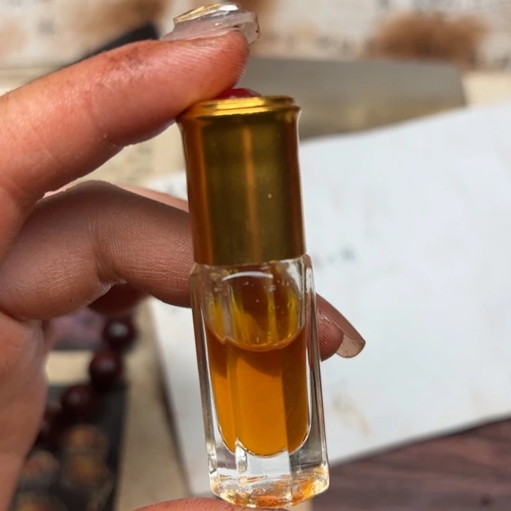 藤类降真香红油精油