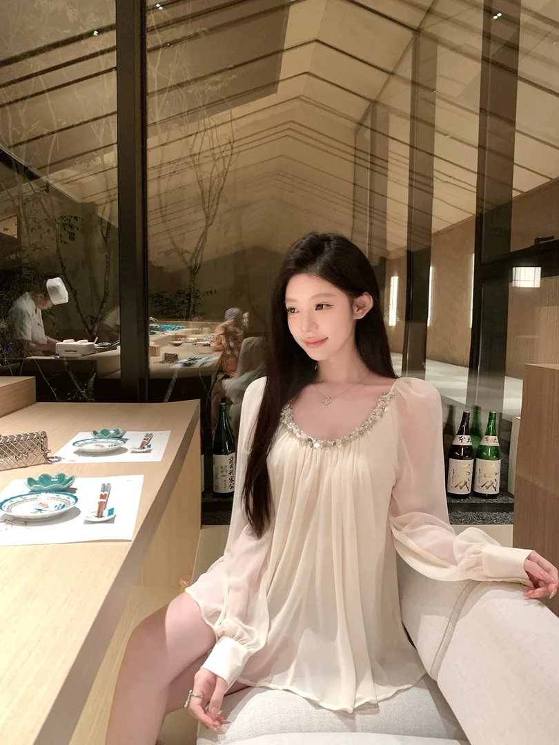 001时尚洋气上衣T恤打底衫小衫衬衫