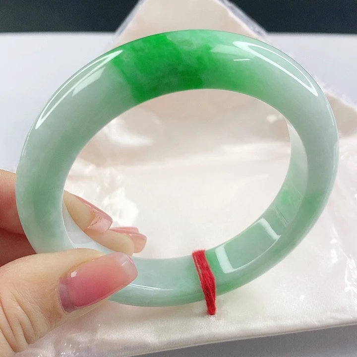 未镶嵌手镯翡翠翡翠358