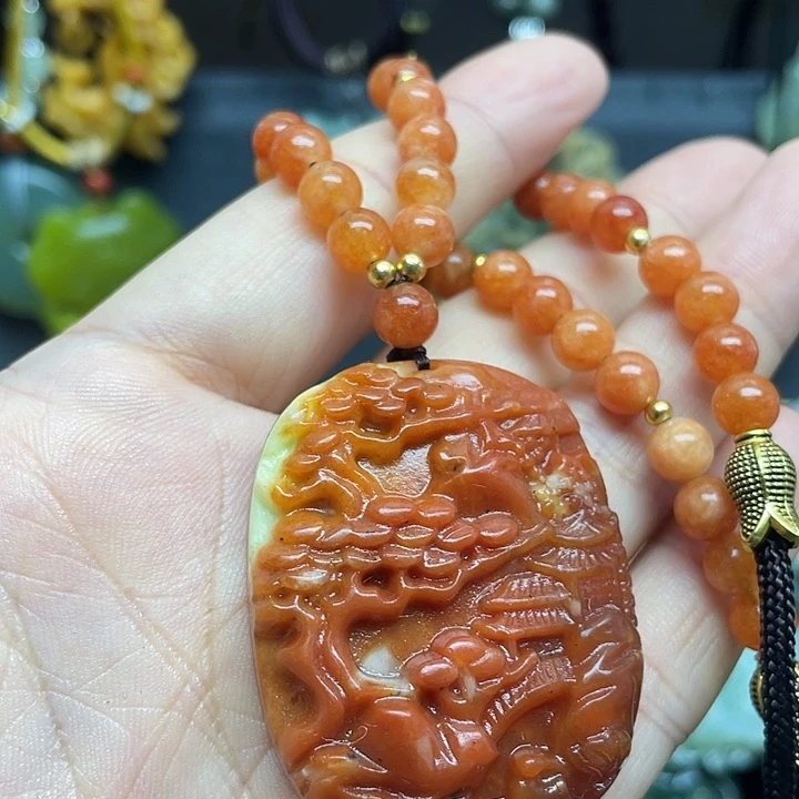 未镶嵌蛇纹石玉颈饰