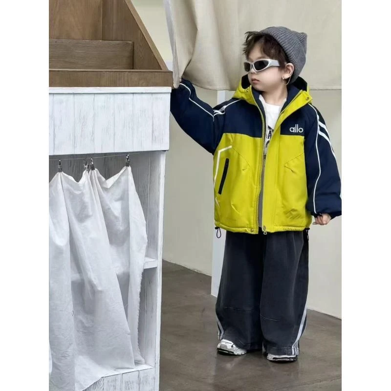 【新疆包邮】儿童加厚字母派克外套W330