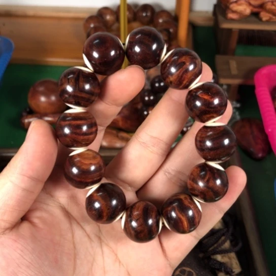 【闪购商品】手串/手链黄花梨/降香黄檀不*草20