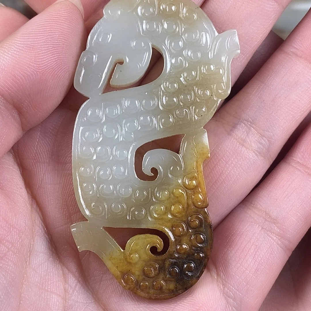 文***缘和田玉未镶嵌挂件