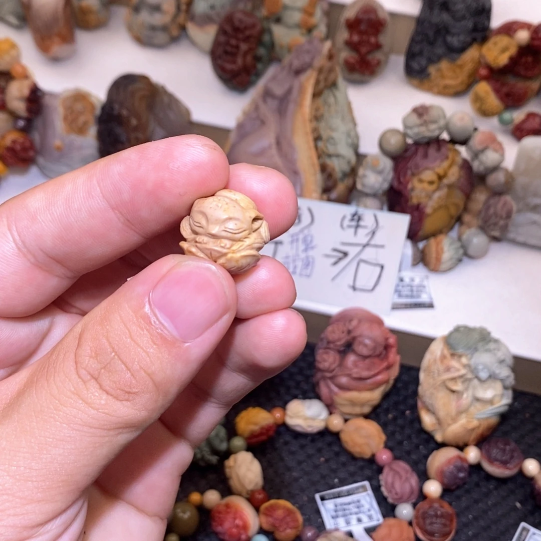 石英质玉（阿拉善玉）未镶嵌手链