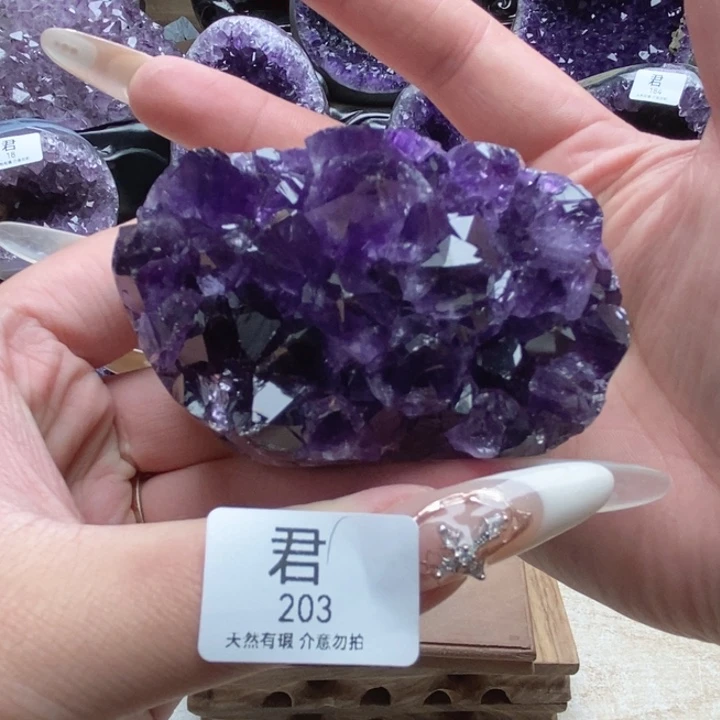 紫晶大型摆件（非配饰）未镶嵌