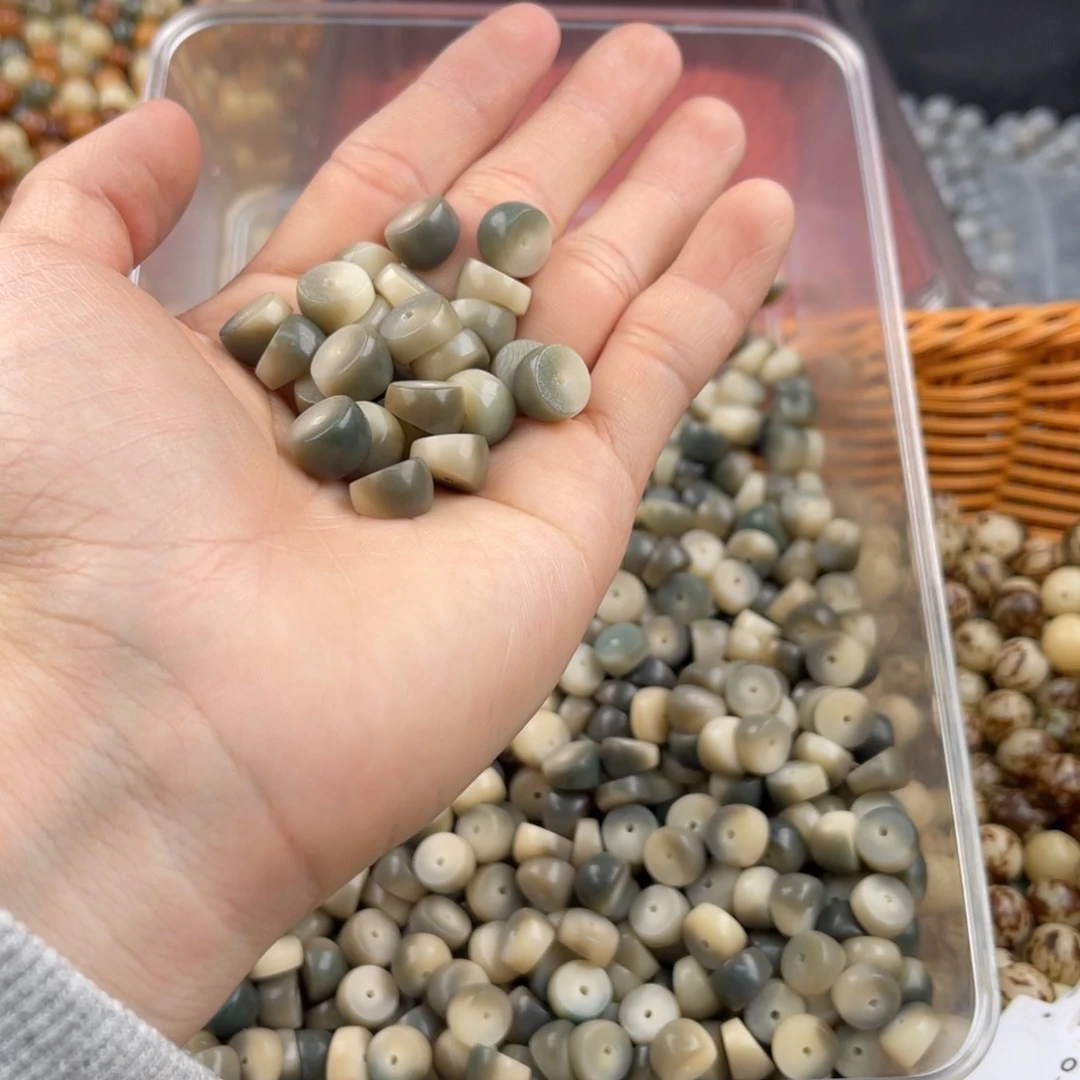 白玉菩提吊坠z 11mm/100颗微瑕不售后