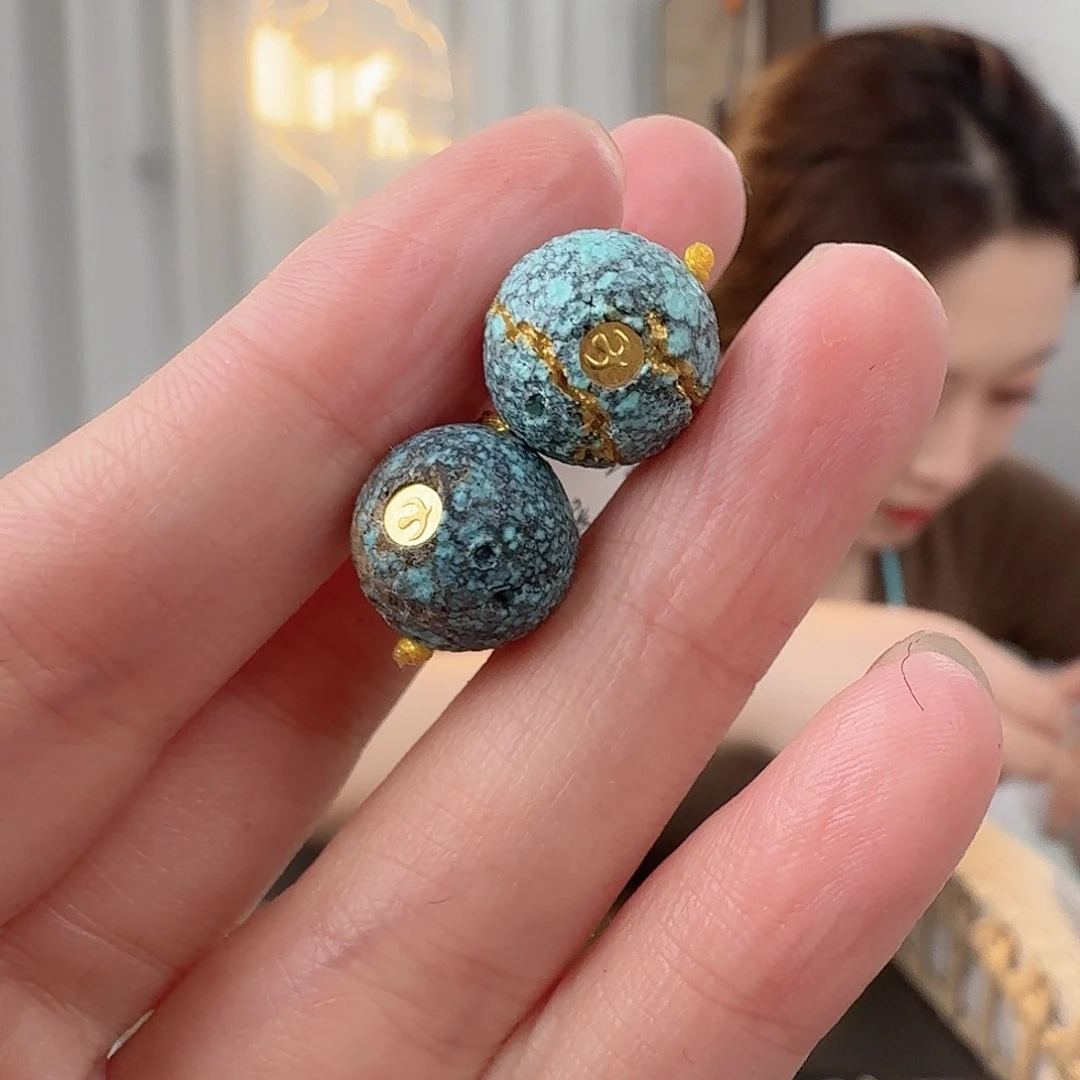 绿松石未镶嵌珠宝半成品