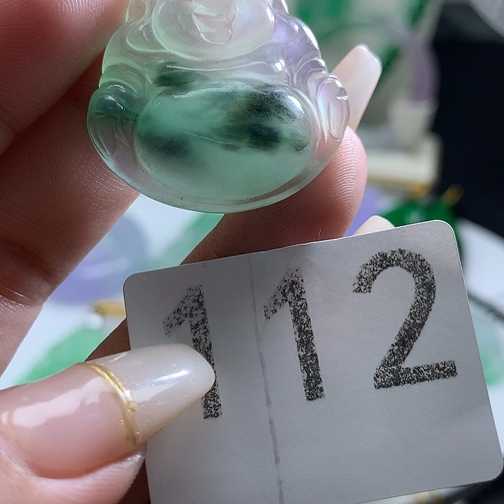 翡翠未镶嵌吊坠(赠链)翡翠