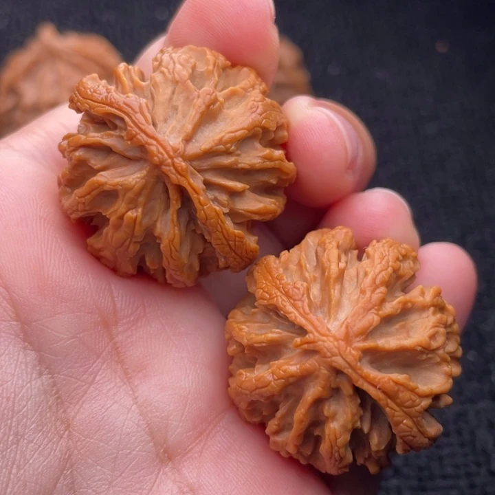 吊坠文玩核桃精品文玩核桃14