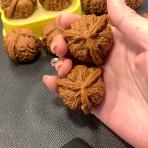 桃核把件文玩核桃