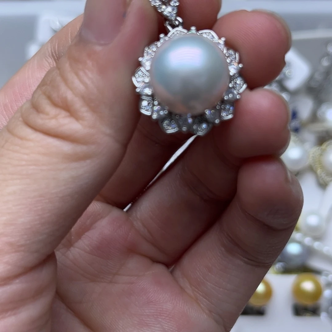 未镶嵌淡水珍珠吊坠