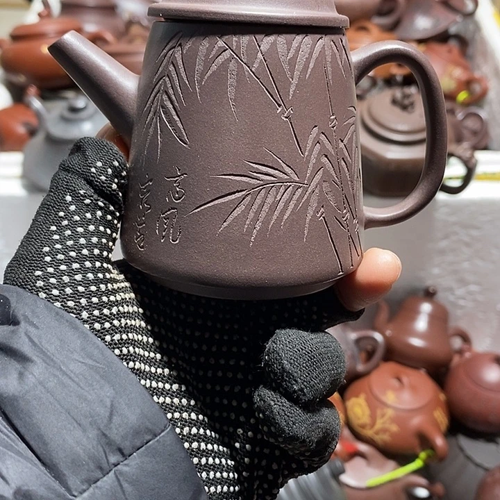 紫砂茶壶微瑕微笑