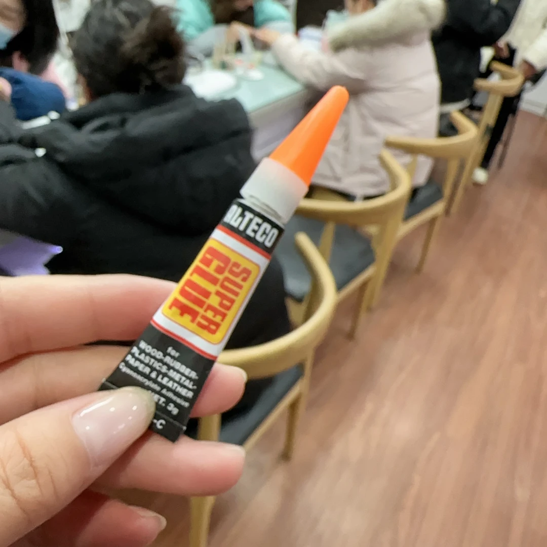 正品安特固美甲白色无味牢固胶水粘甲片速干免照灯胶水专用胶黑胶