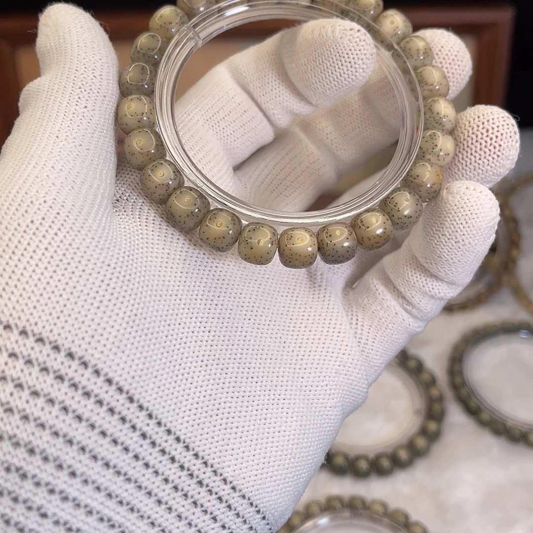 星月菩提手串863 号. 星月菩提.  一物一图.